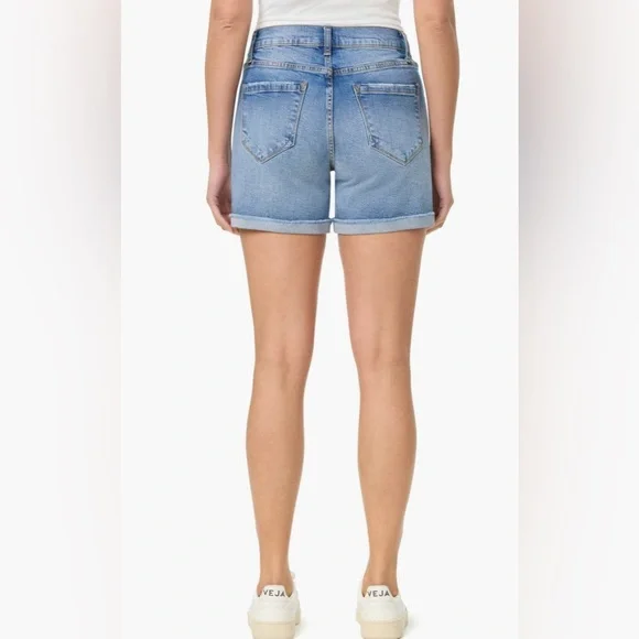 NEW…Kenzie Denim Roll-Cuff Shorts - Picture 2 of 6